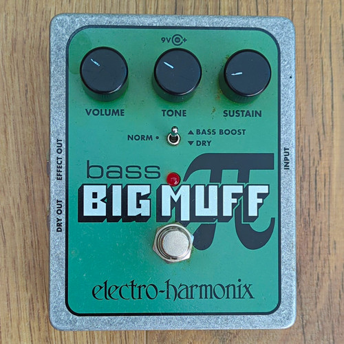 Electro harmonix bass - bass, big