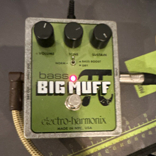 Electro harmonix bass - electro-harmonix, big