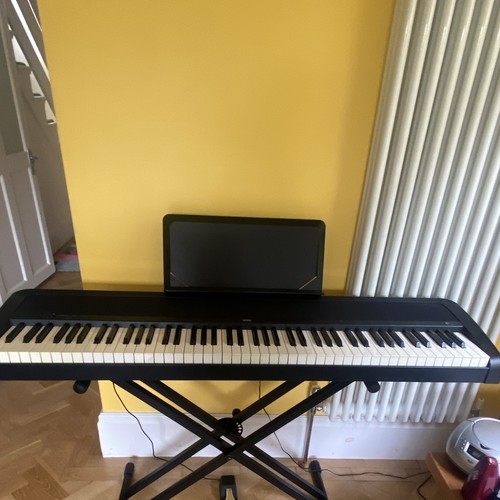 Black digital home piano - black,